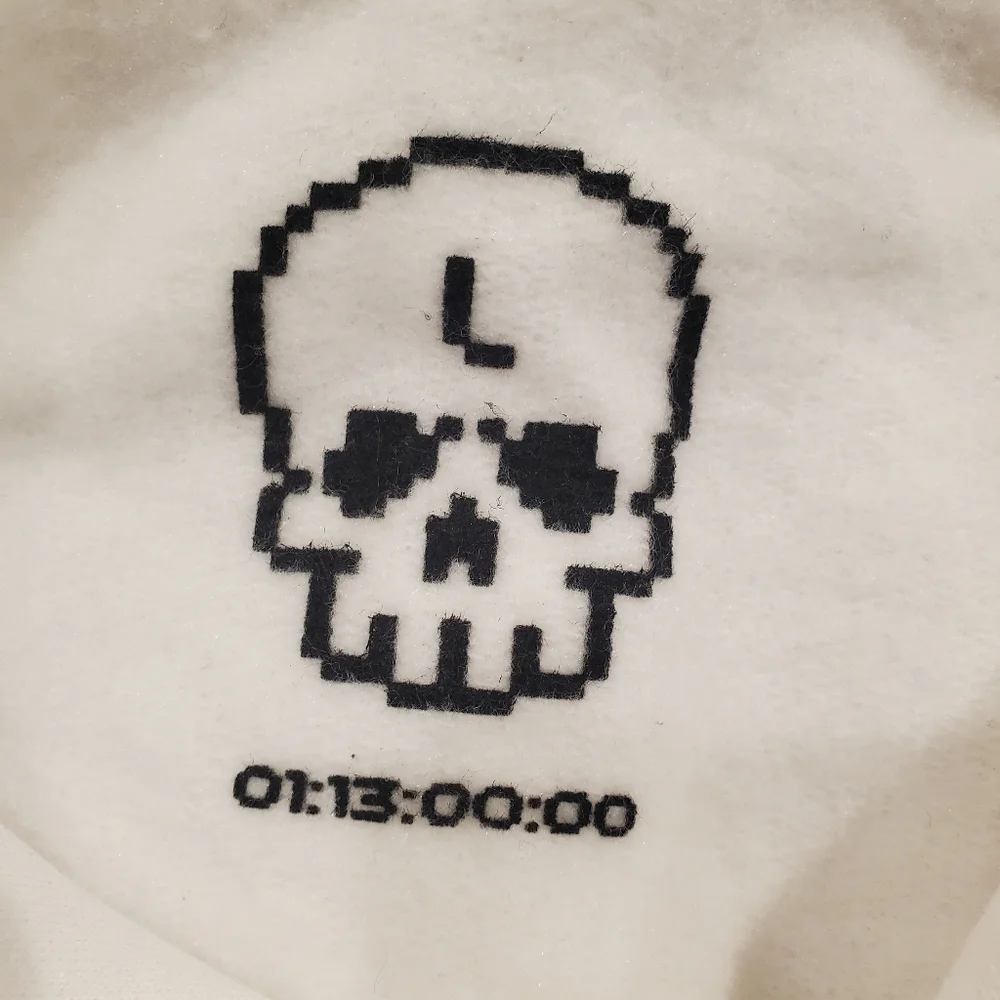 Unus Annus "The End" Hoodie in White NEW - Picture 4 of 7